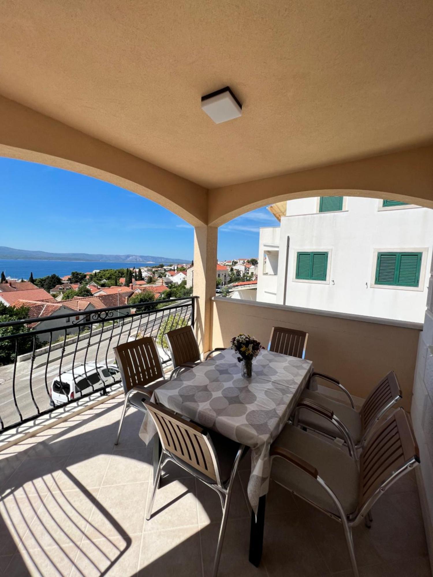 Villa Marina - Sea View Bol Eksteriør billede