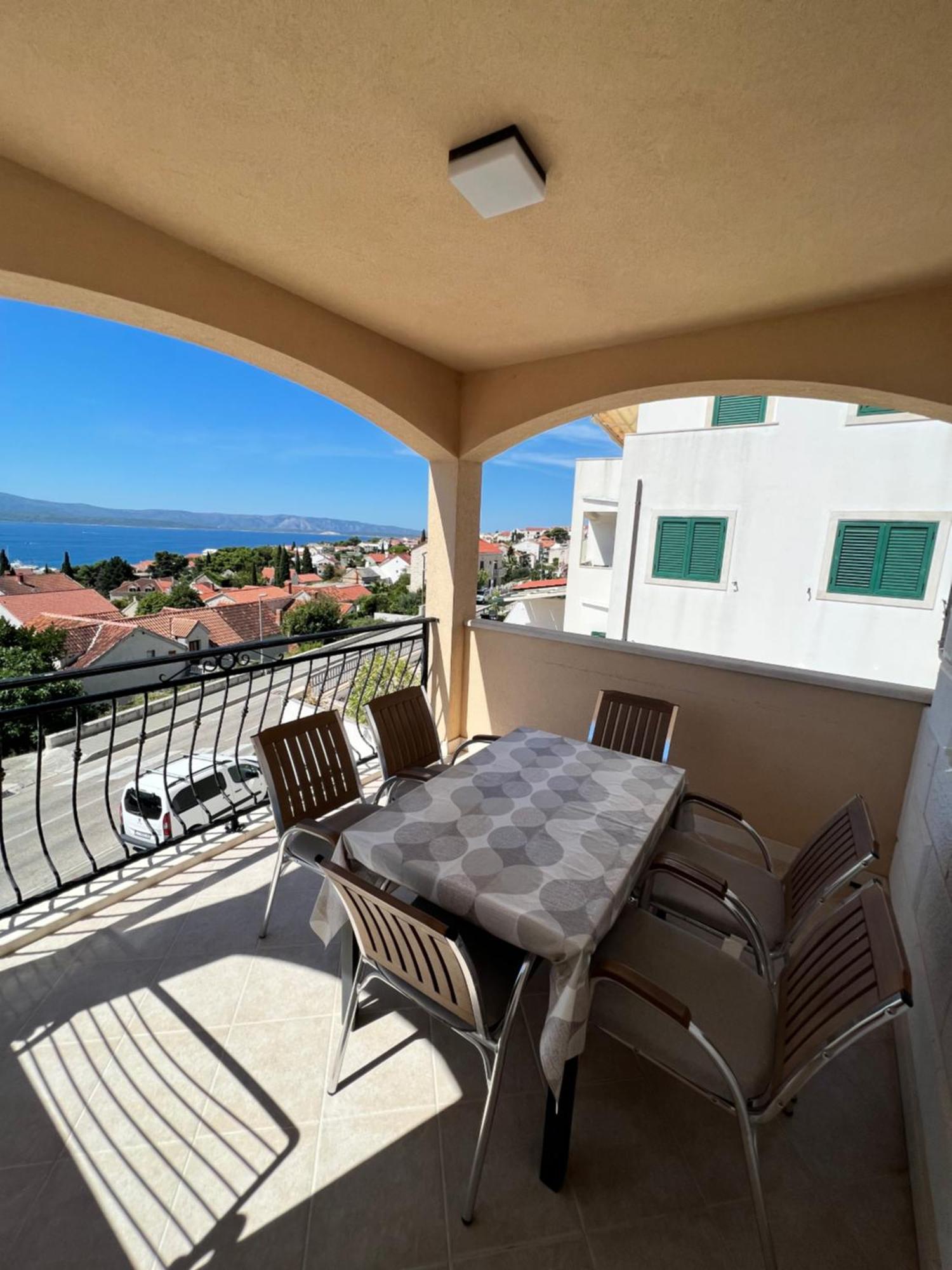 Villa Marina - Sea View Bol Eksteriør billede